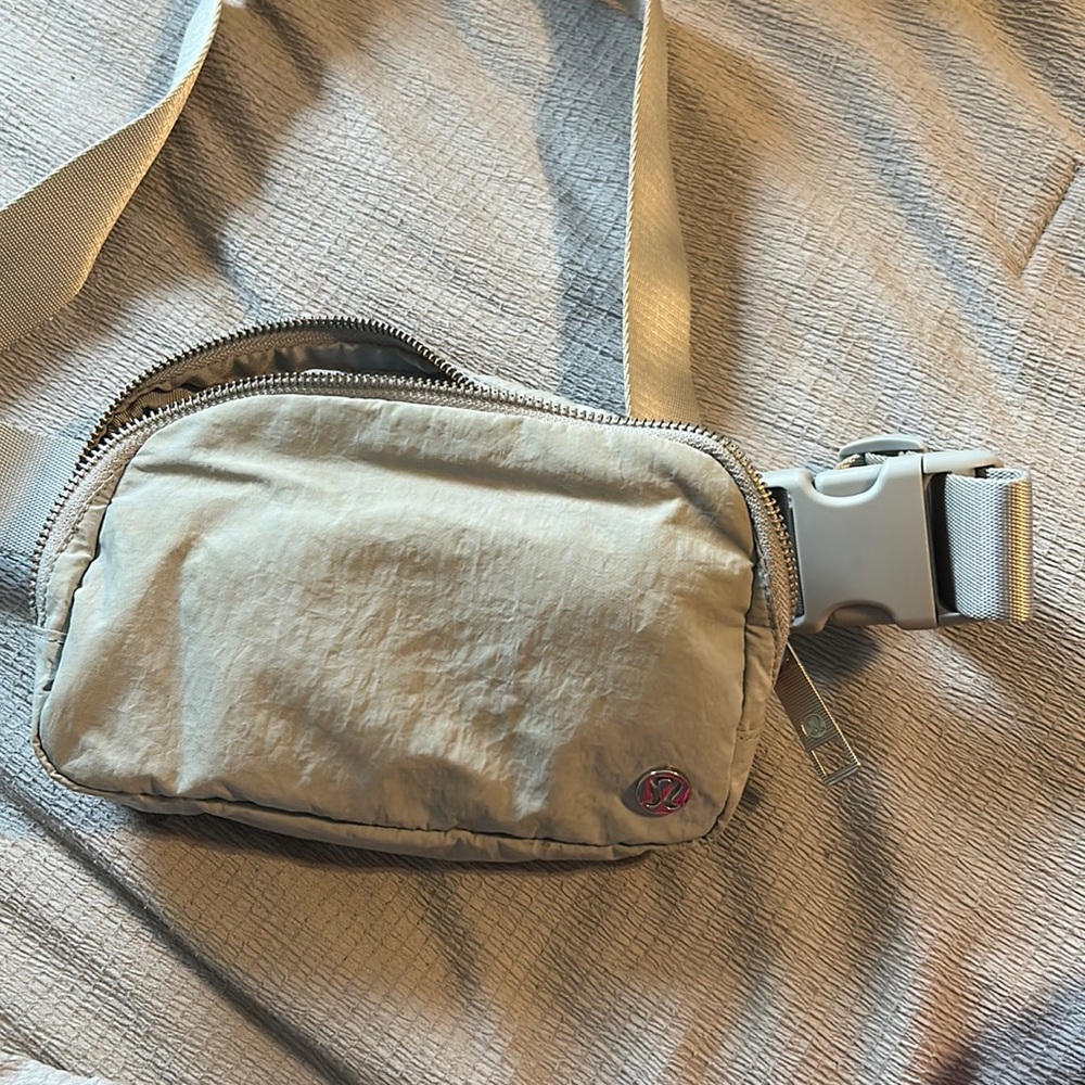 Grey lululemon belt bag